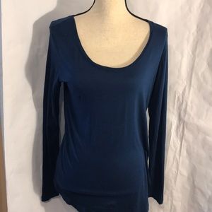 Abound Women’s long Sleeve Top Size Small